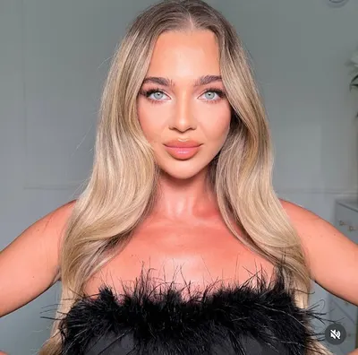 Syntia Iconic Makeup